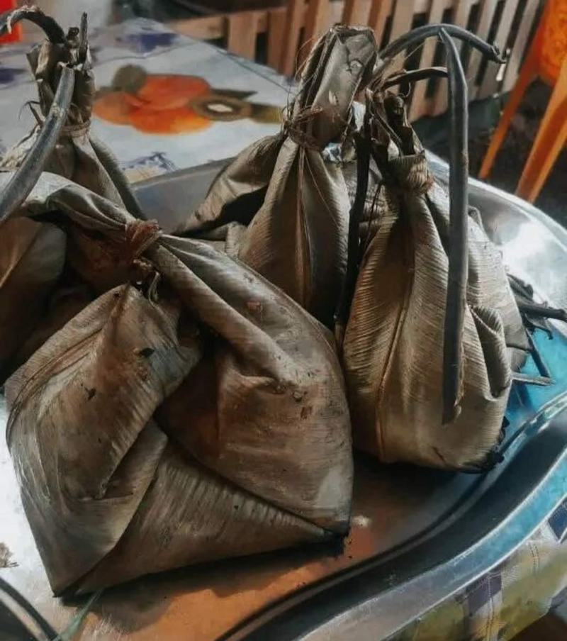 M&ocirc;mb&aacute;